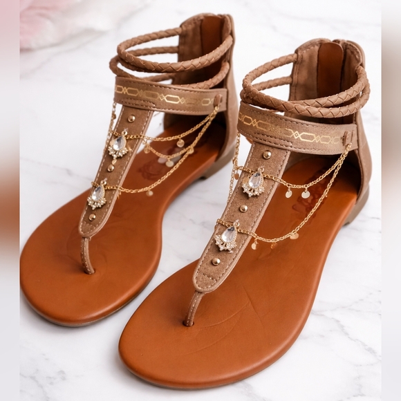 Jellypop Shoes - New! Jellypop Tan Boho Chain T-Strap Sandals ✨ Gold Charms ☆ Size: 8 ☆